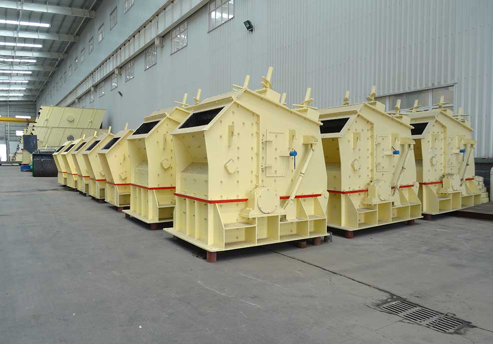 煤矸石反擊式破碎機