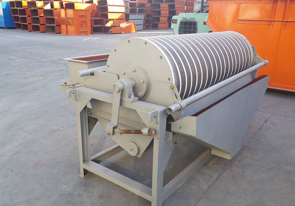 錳鐵礦磁選機(jī)