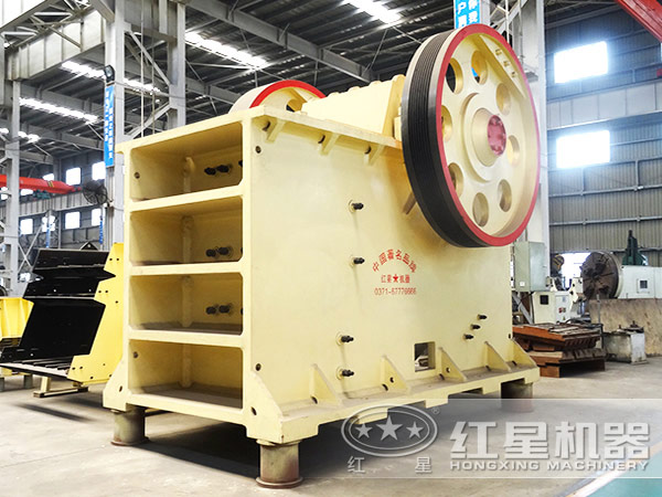 石灰石顎式破碎機