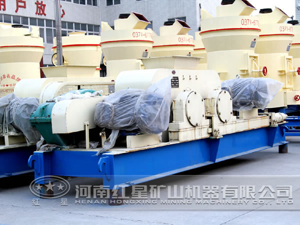 煤矸石對輥式破碎機