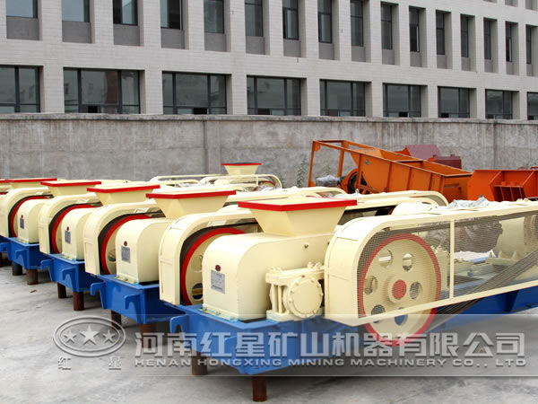 煤矸石對輥式破碎機