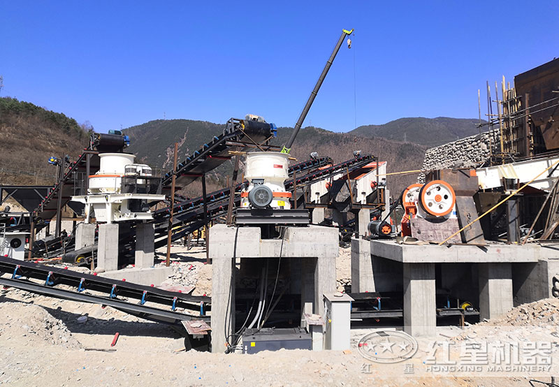 石英石破碎生產現場