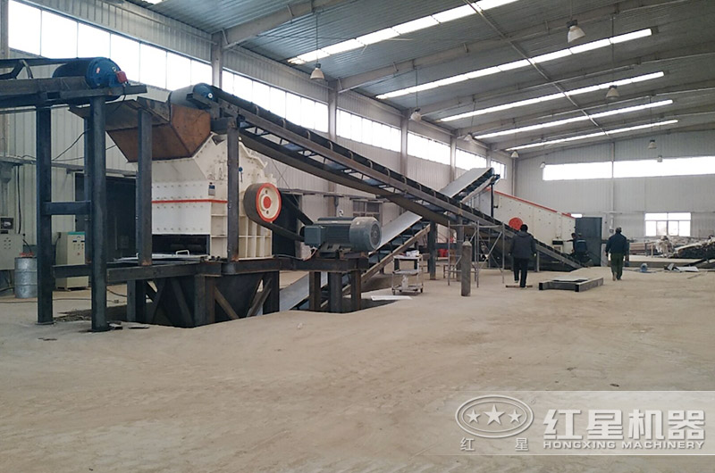 河南時產50噸05石子制備加工現場