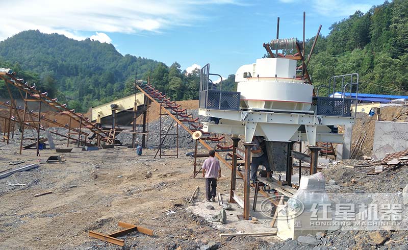 沖擊式制砂機客戶安裝現場