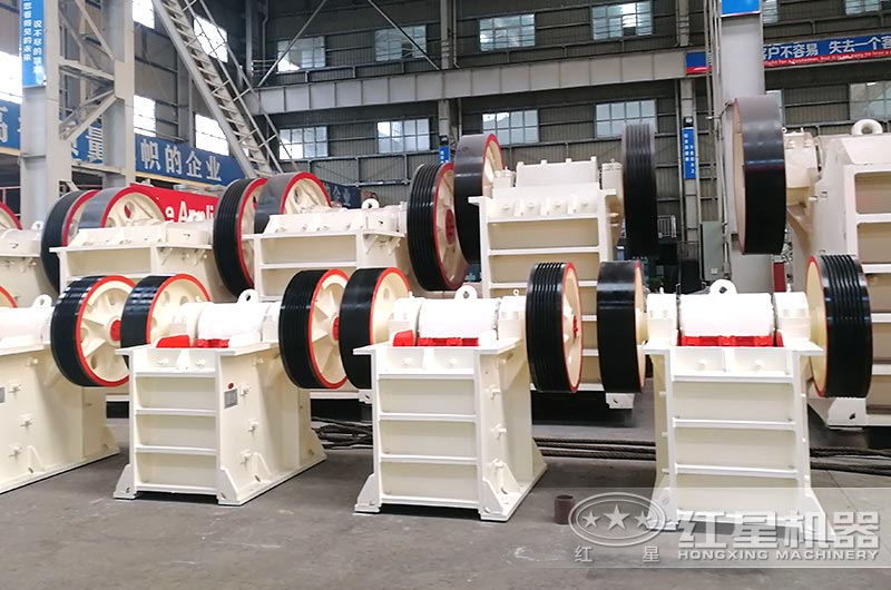 多種型號顎式破碎機