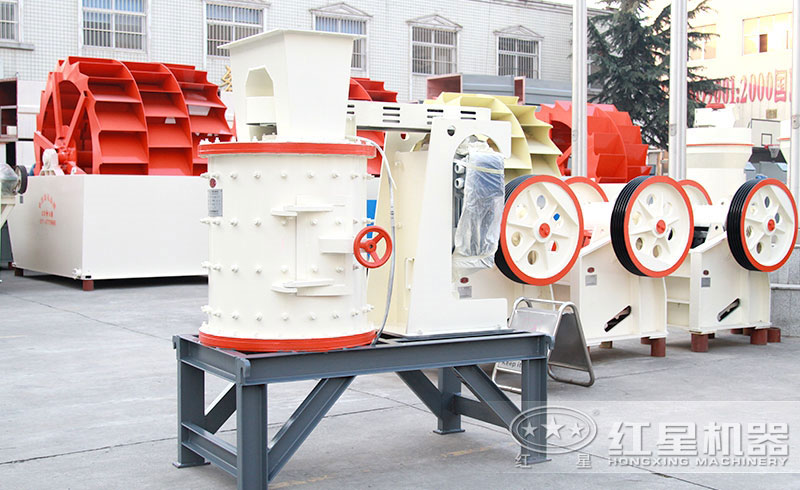 800型復(fù)合破碎機圖片