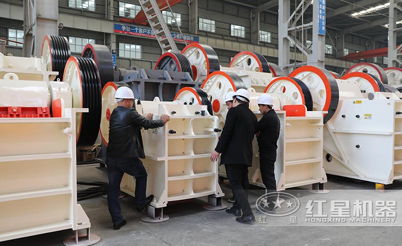 用戶來廠近距離了解設備 用戶來廠近距離了解設備