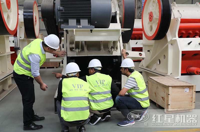客戶參觀紅星設備生產車間
