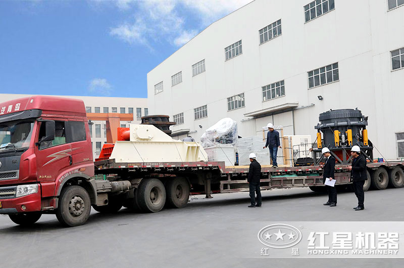 環保型制砂生產線發貨現場
