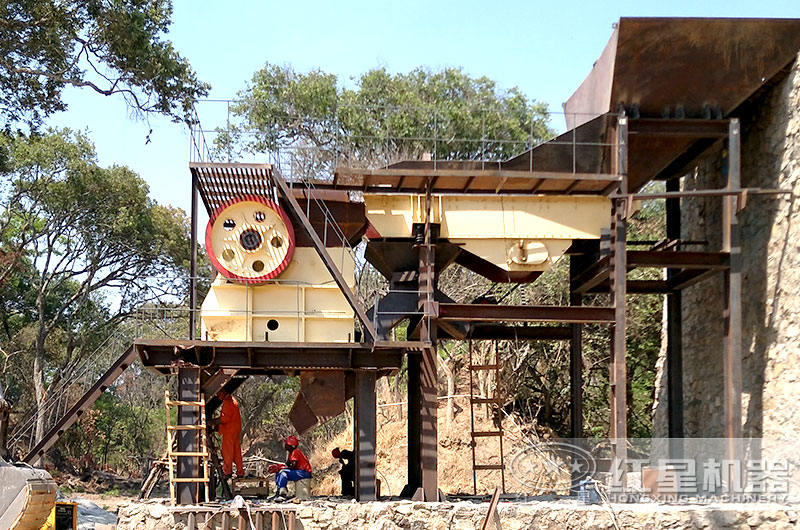 PE400×600顎式破碎機生產現場圖