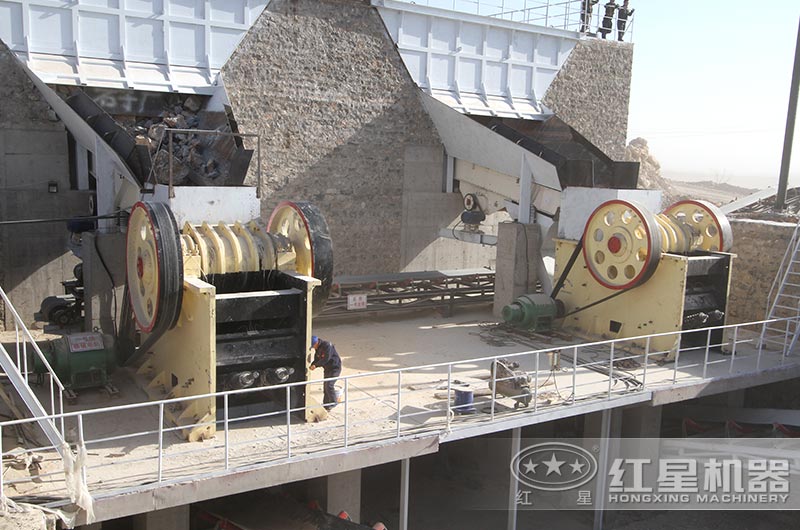 粗碎機作業現場圖