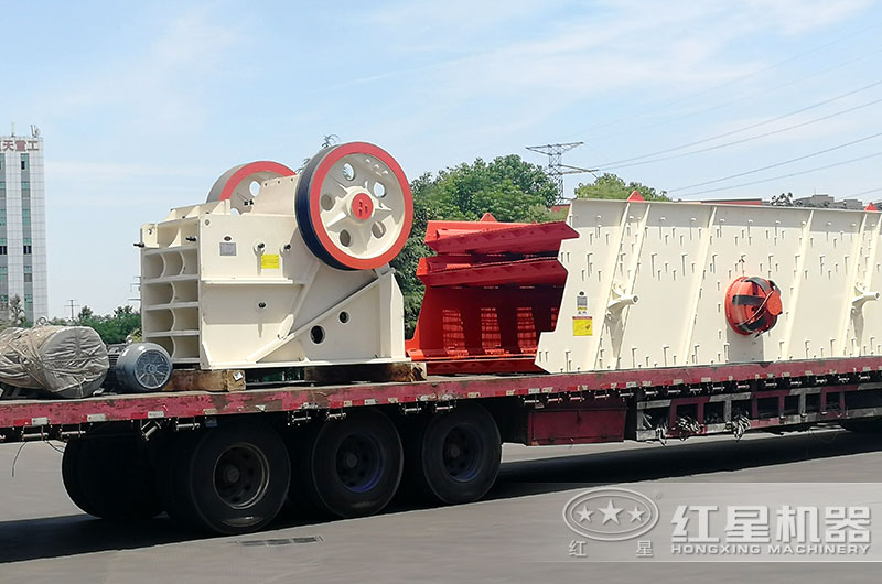 顎式破碎機準備發貨