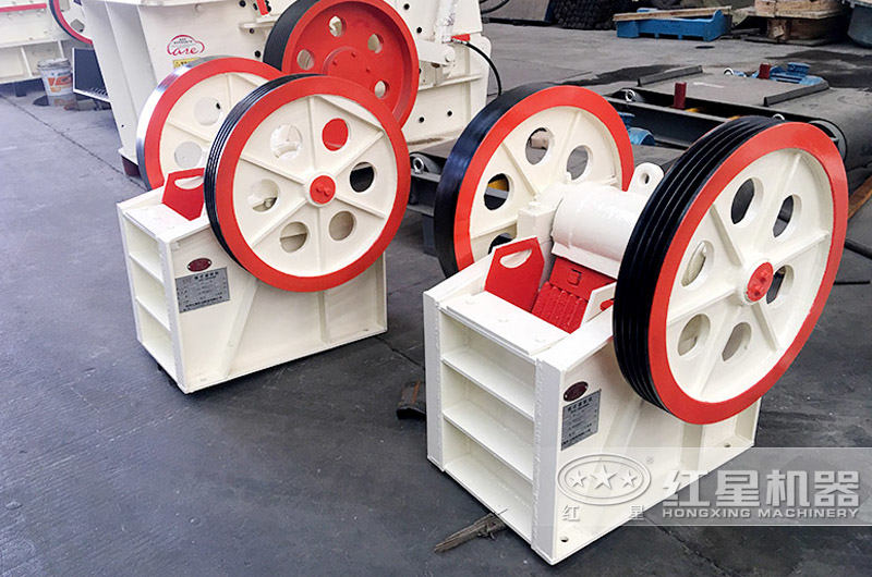 細鄂式破碎機，出料細，粒度均勻