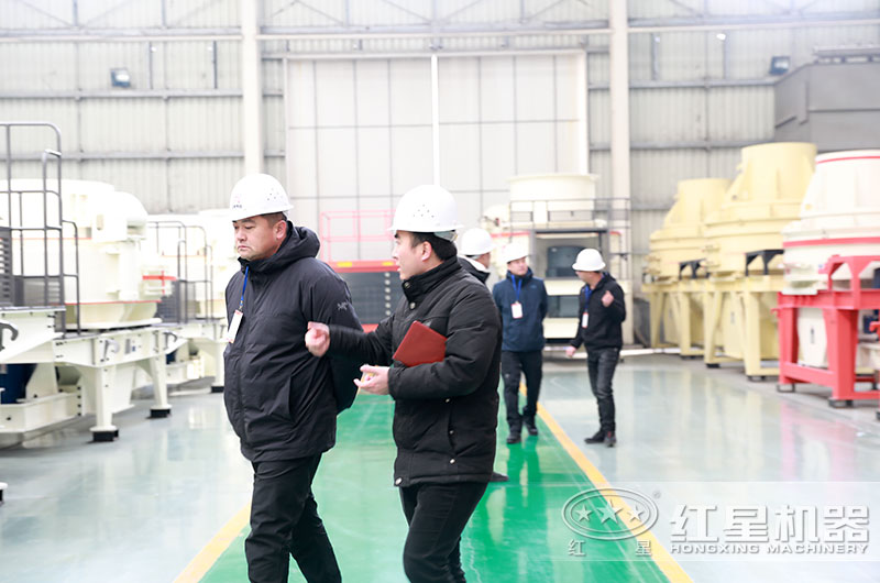 客戶到生產車間實地考察