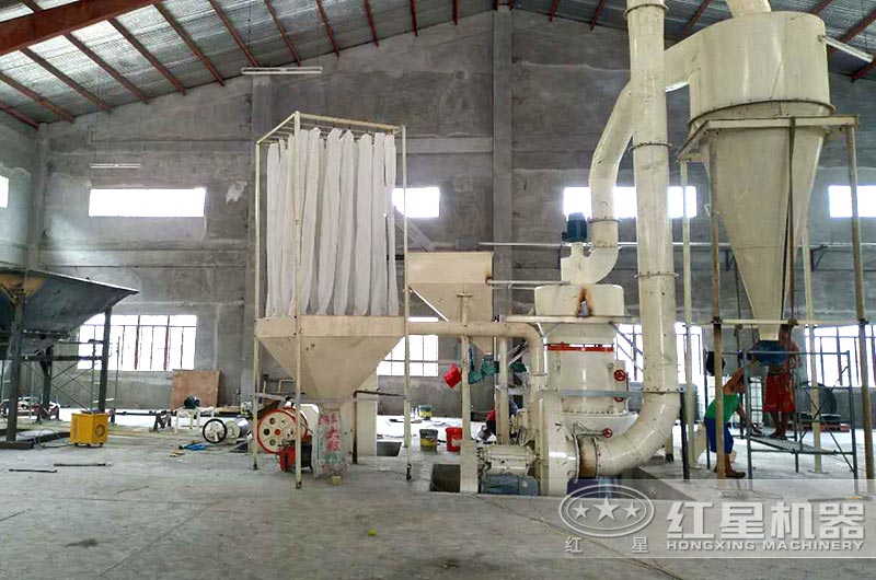 小型雷蒙磨粉機生產(chǎn)線 小型雷蒙磨粉機生產(chǎn)線