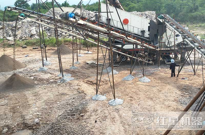 小型流動制砂機生產現場