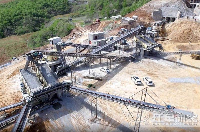 青石破碎生產線現場圖片 青石破碎生產線現場圖片