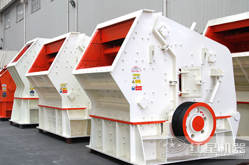 小型反擊式碎石機圖片 小型反擊式碎石機圖片