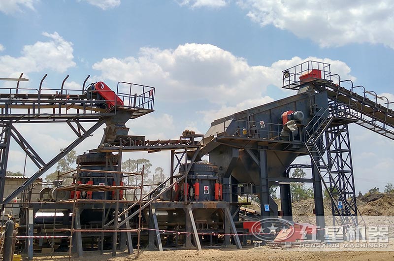 兩臺圓錐破并行使用，處理能力更強