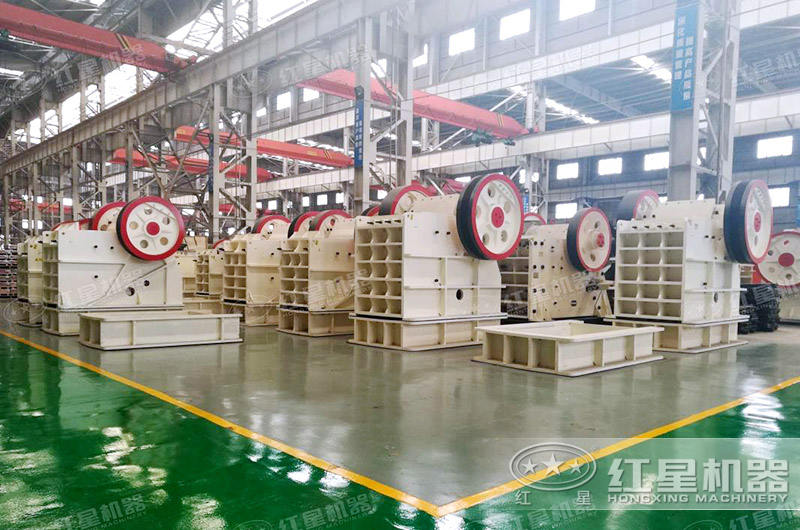 碎石機顎破廠家直拍圖