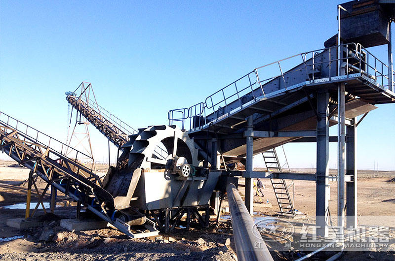 大型山沙洗砂機應(yīng)用作業(yè)現(xiàn)場 大型山沙洗砂機應(yīng)用作業(yè)現(xiàn)場