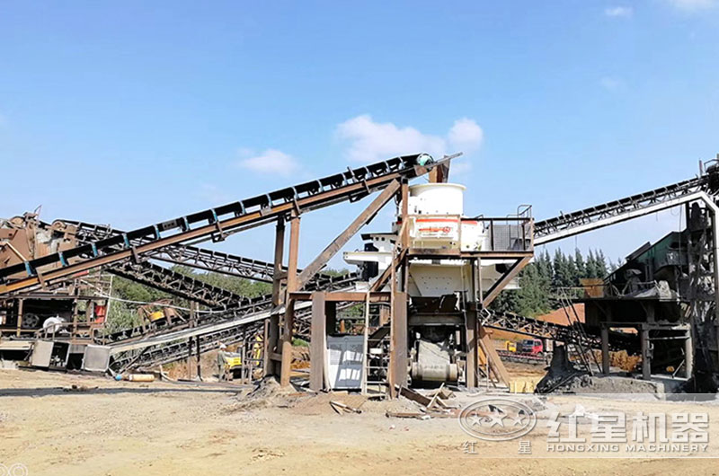 生產現場的石子整形機