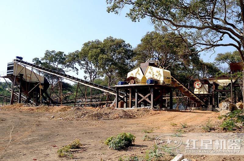 機器沙生產現場，鄂破（粗碎）+反擊破（中細碎）