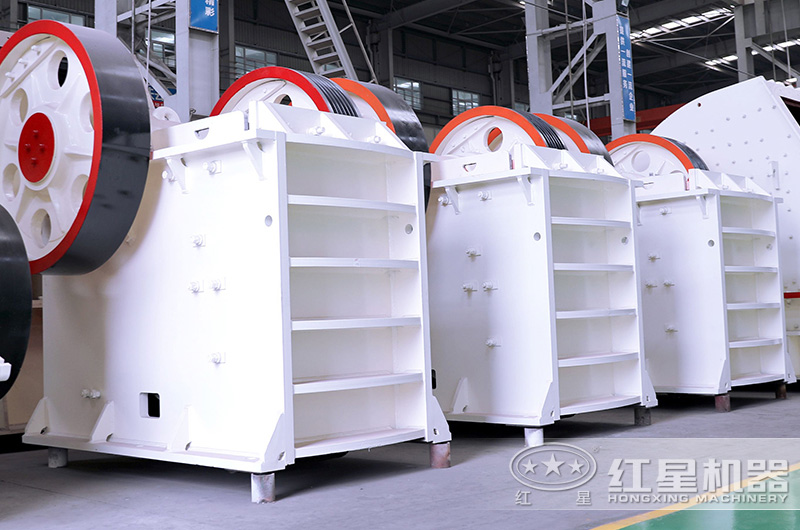 顎式破碎機車間實拍圖 顎式破碎機車間實拍圖