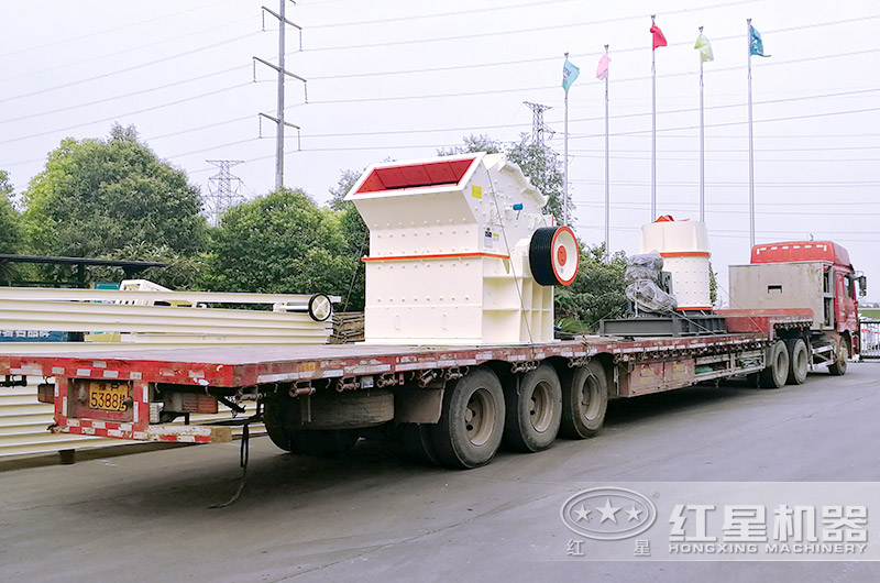 時產40噸小型制砂機_細碎制砂機發貨現場圖 時產40噸小型制砂機_細碎制砂機發貨現場圖