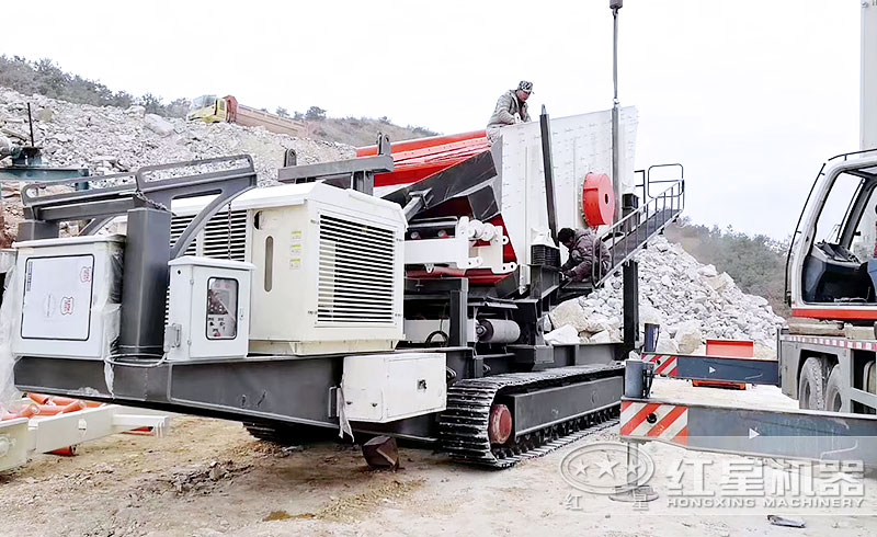 履帶現(xiàn)場(chǎng) 履帶現(xiàn)場(chǎng)